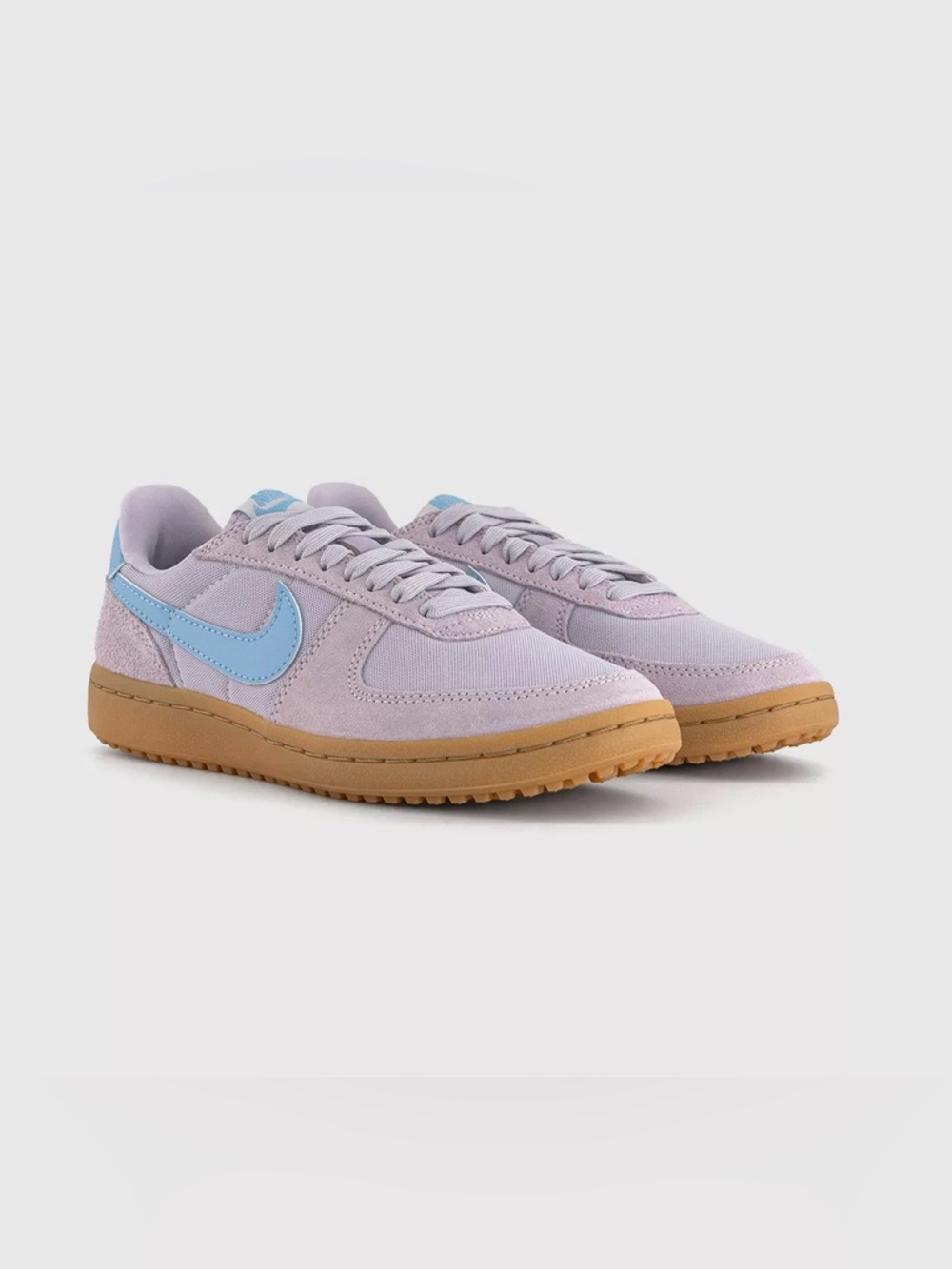 Nike women’s field general shoes new in box size 9 in colors doll&psychic blue